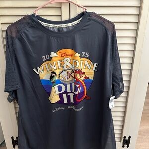 NWT runDisney 2025 Wine & Dine 5K Milan Mushu Gray Athletic Shirt sz XL -new
